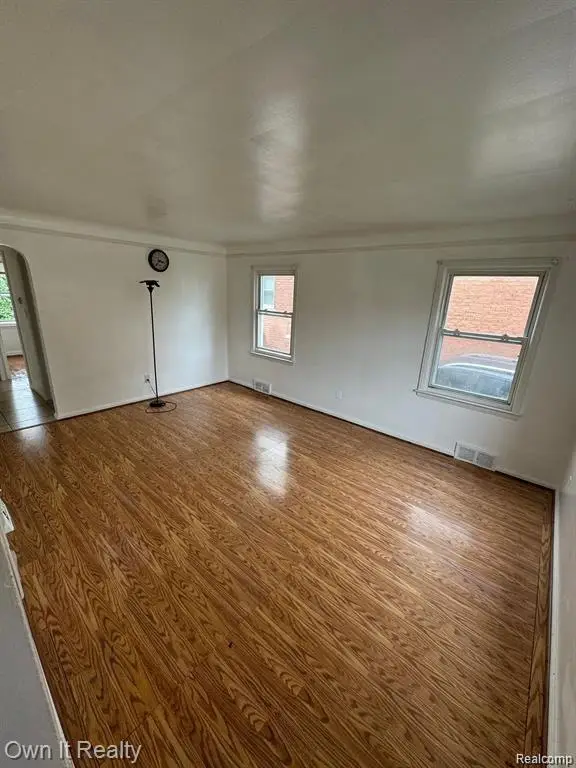 5515 Ternes, Dearborn, MI  - #3