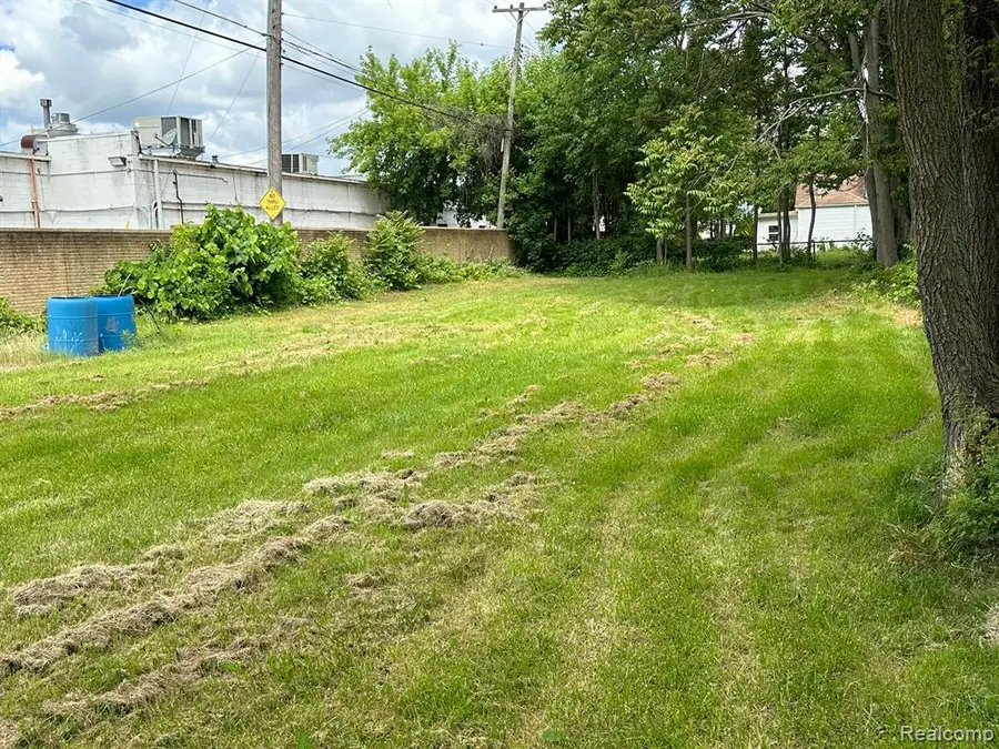 0000 Eton, Dearborn Heights, MI  - Image #3