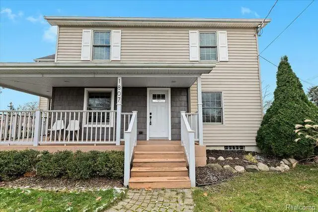 1807 Samoset, Royal Oak, MI  - Image #2