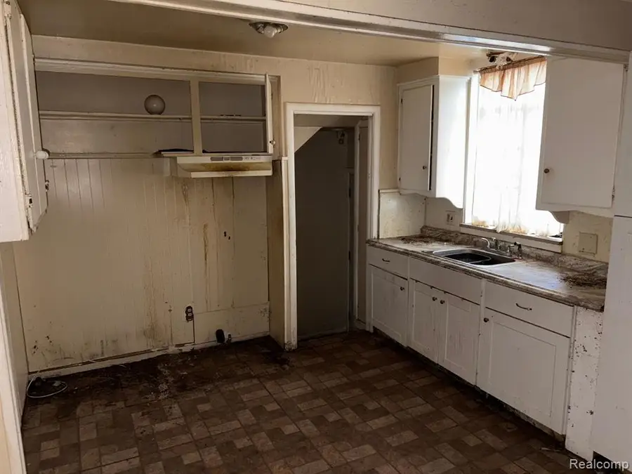 16551 Tacoma, Detroit, MI 48205 - #3