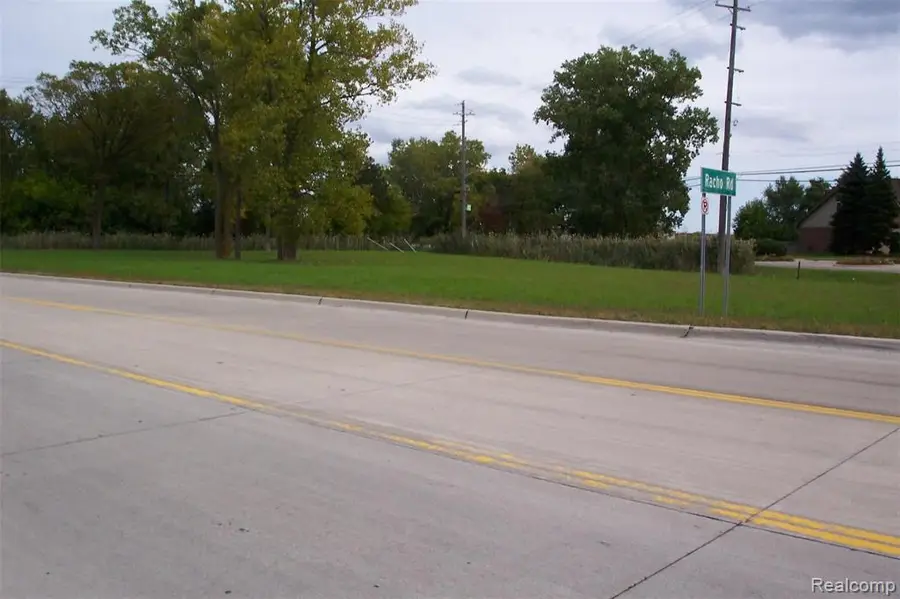 VACANT Sibley, Riverview, MI 48193 - #3