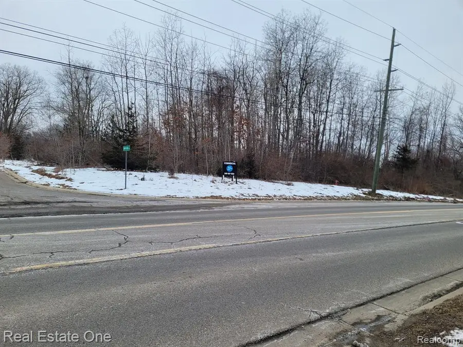0000 Williams Lake Rd., White Lake, MI 48386 - #2