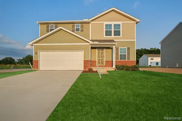 2250 Gunnison, Monroe, MI 48162