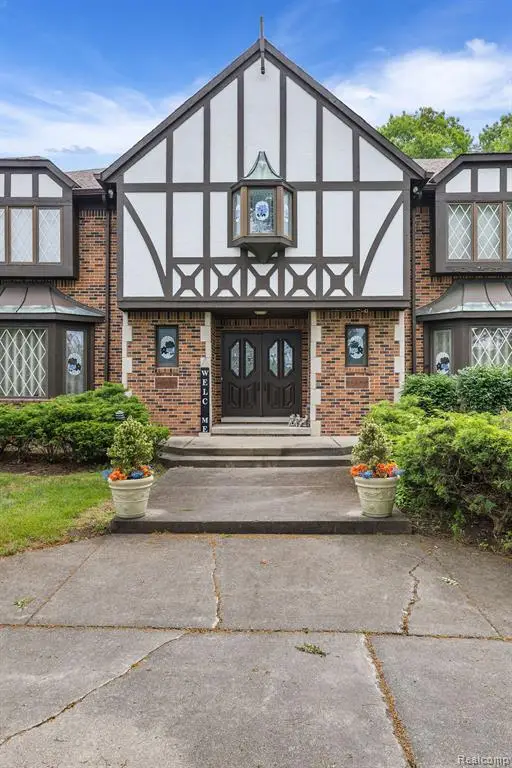 4670 Cove, West Bloomfield, MI 48323 - #3