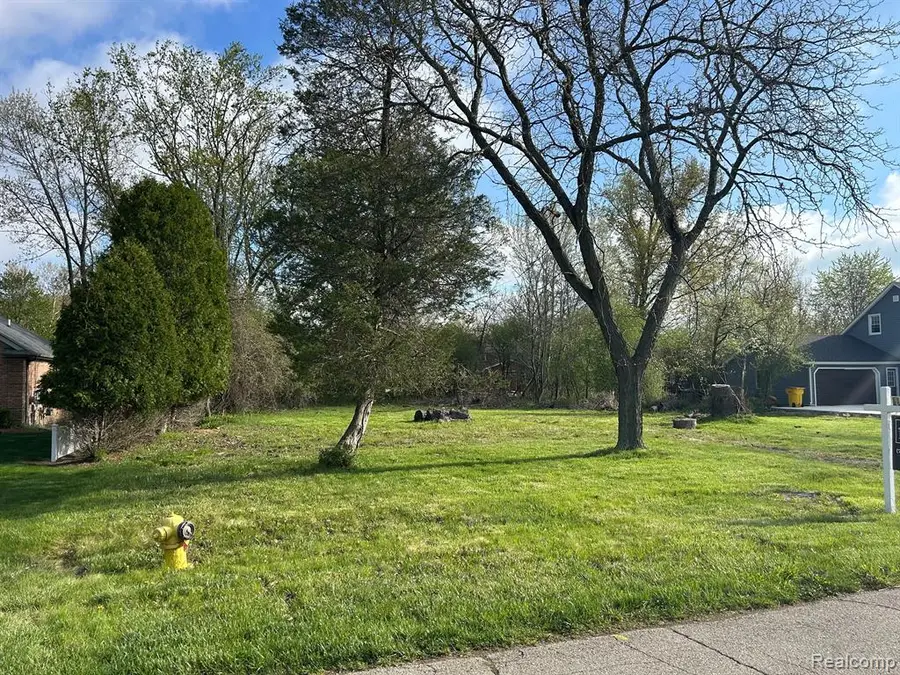 7806 Island, Grosse Ile, MI  - #3