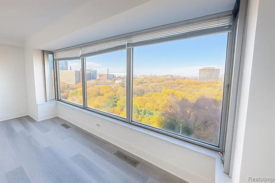 1300 E Lafayette #1209, Detroit, MI  - Image #3