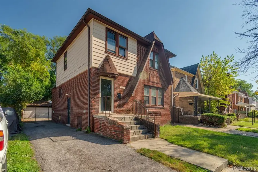 16286 Mendota, Detroit, MI  - Image #2