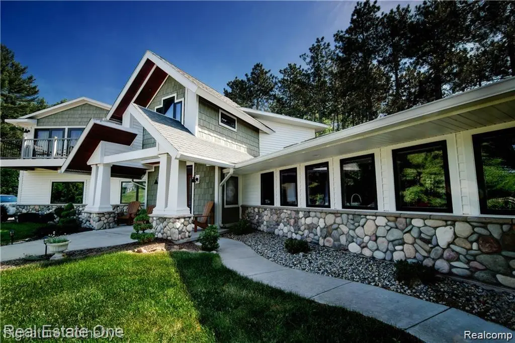 3300 Fisher, Howell, MI  - Image #1