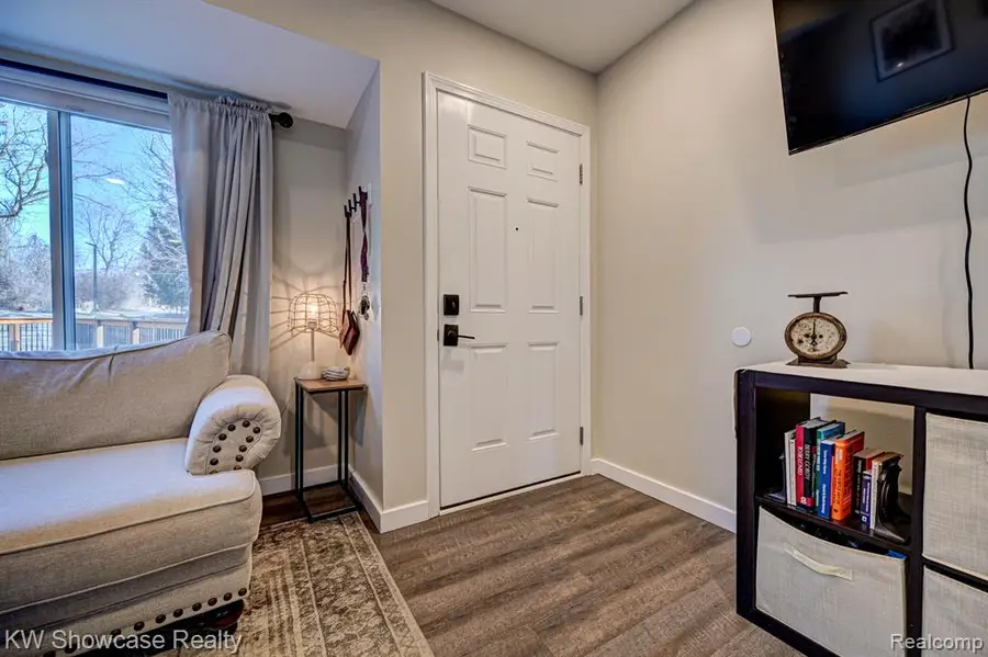 851 Union #40, Milford, MI  - Image #2