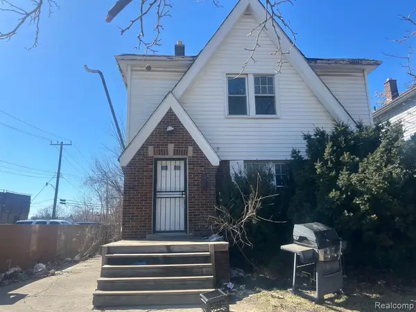 8833 Manor, Detroit, MI 48204