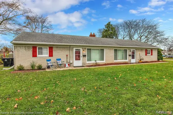 16550-16552 & 1 Petrie, Roseville, MI 