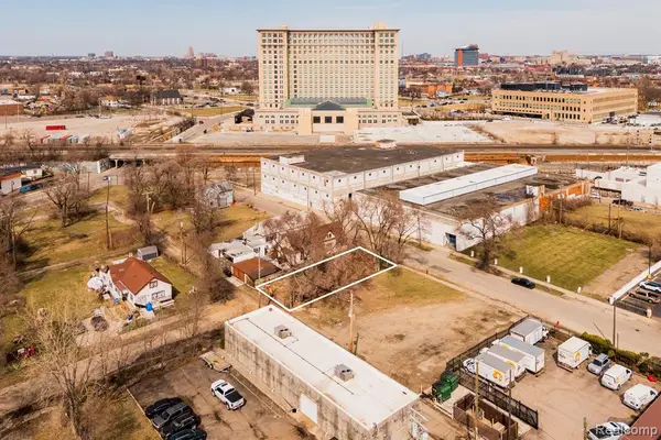 1761 18th, Detroit, MI 48216