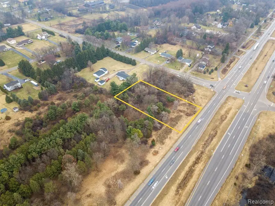 000 Highland, Hartland, MI  - Image #3