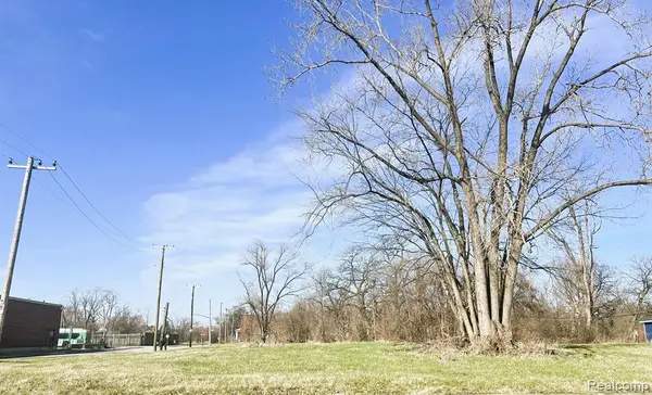 5709 Vermont, Detroit, MI 48208