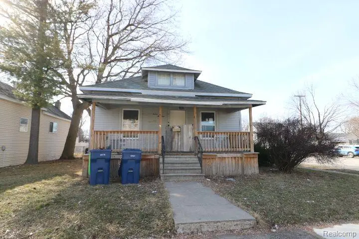 1200 Fitzhugh, Bay City, MI  - #1