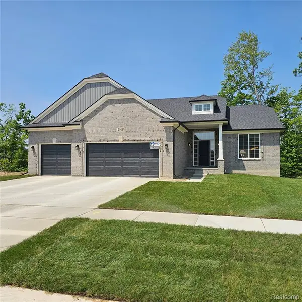 50691 Timberstone, Macomb, MI 48042
