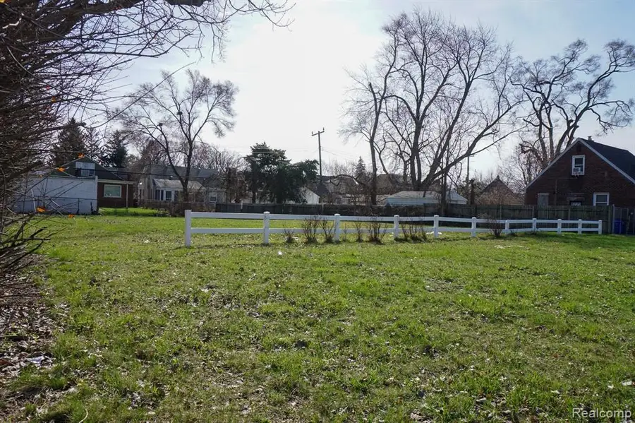 14006 Southfield, Detroit, MI 48223 - #2
