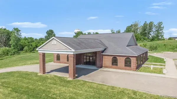 7250 Glen View, Grand Blanc, MI 48439