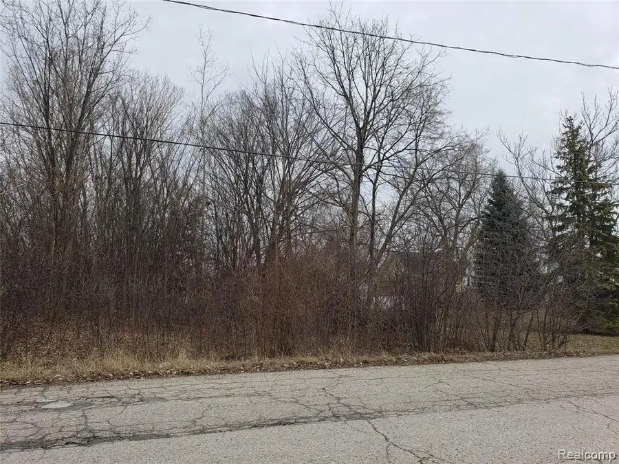 00 Lincoln Manor, Grand Blanc, MI  - #3