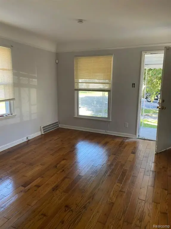 19242 Moross, Detroit, MI 48224 - #3