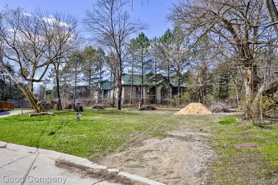 31844 Bay, Westland, MI 48186 - #3