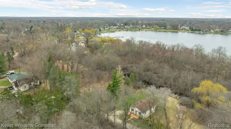 0000 Lakeview, White Lake, MI 48386 - Image #2