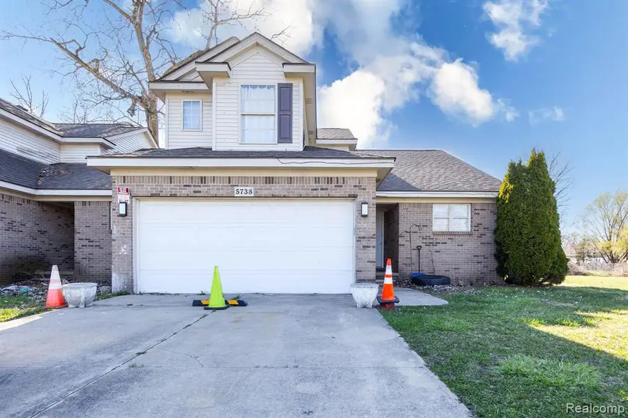 5750 South Ridge, Wayne, MI 48184 - Image #2