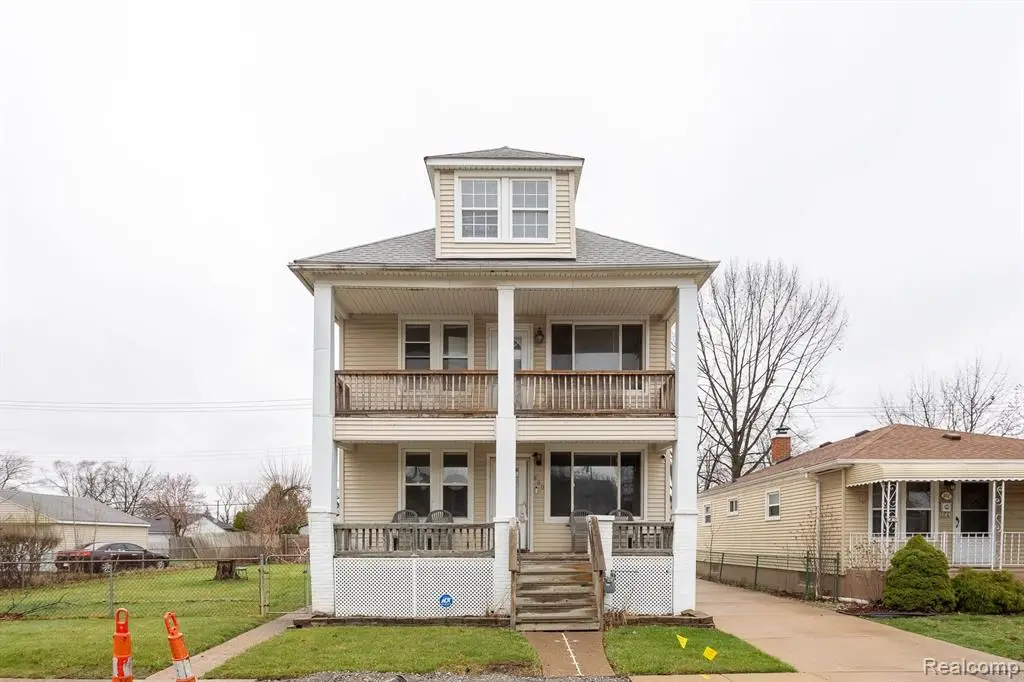 880 White, Lincoln Park, MI  - Image #1