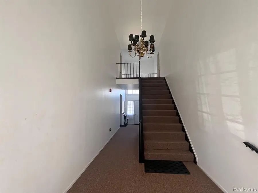 19804 Harper #202, Harper Woods, MI  - Image #3