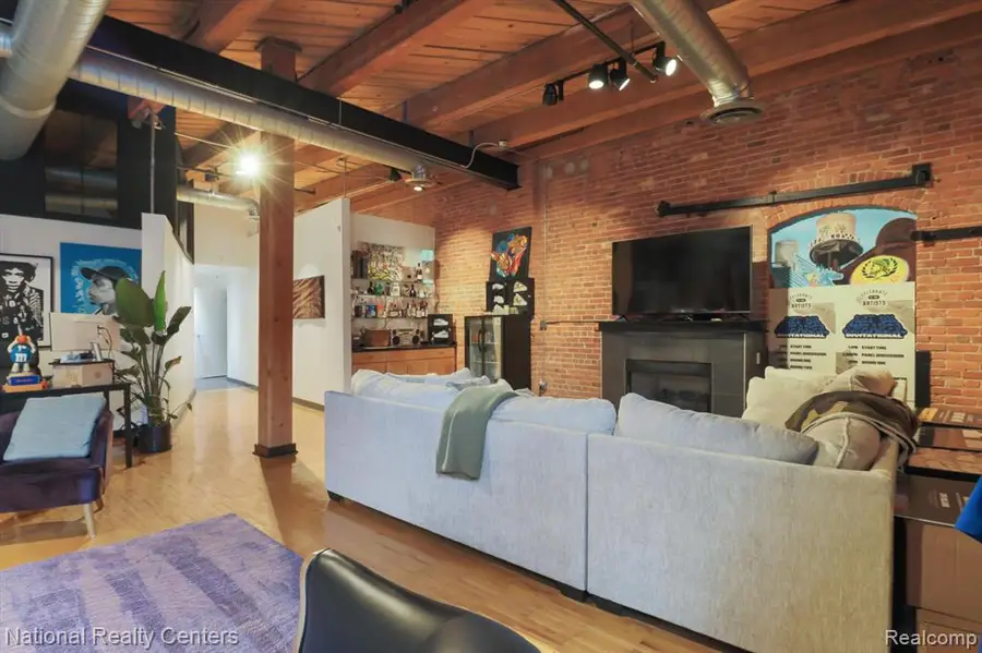 200 S River Place #29, Detroit, MI  - Image #2