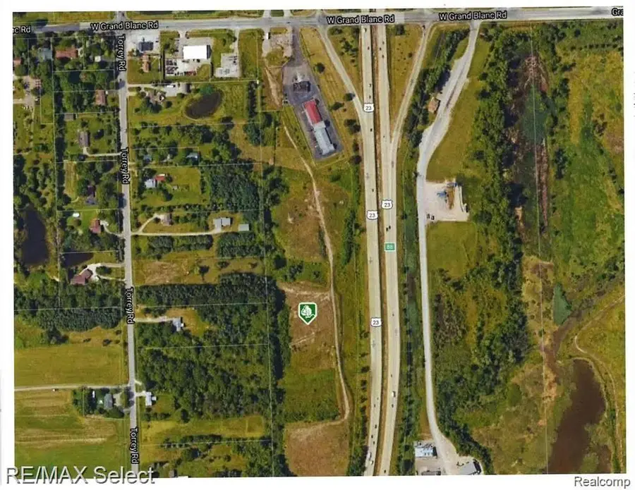 2455 W Grand Blanc, Grand Blanc, MI 48439 - Image #3