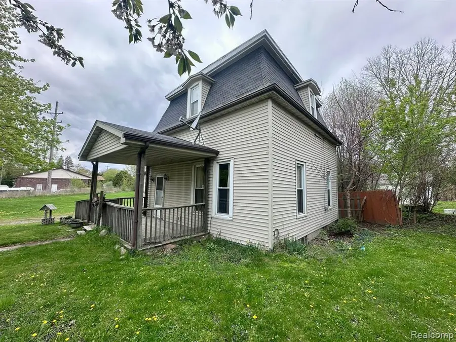 1 1st, Yale, MI  - Image #3