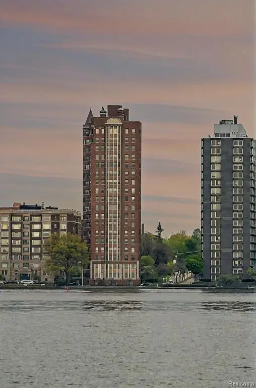 8162 E Jefferson #16A, Detroit, MI  - Image #2