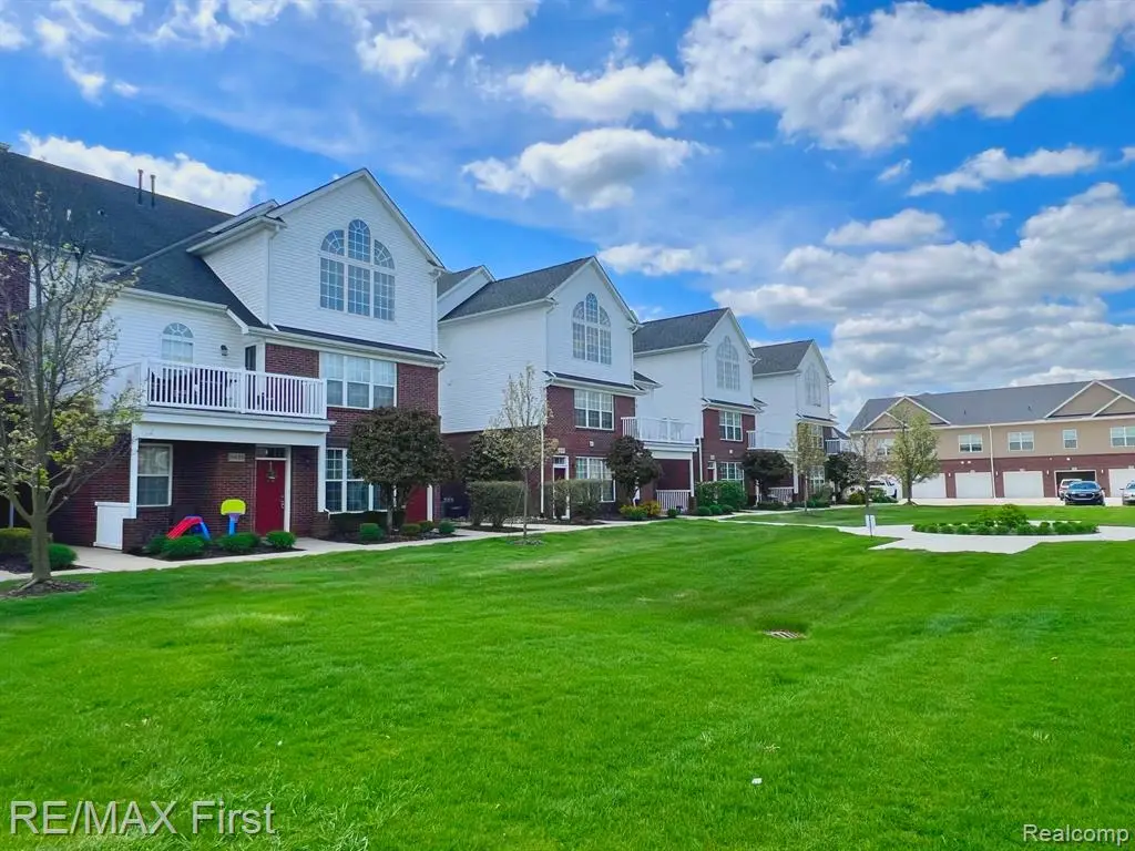 8425 Towne Center #56, Warren, MI  - Image #1