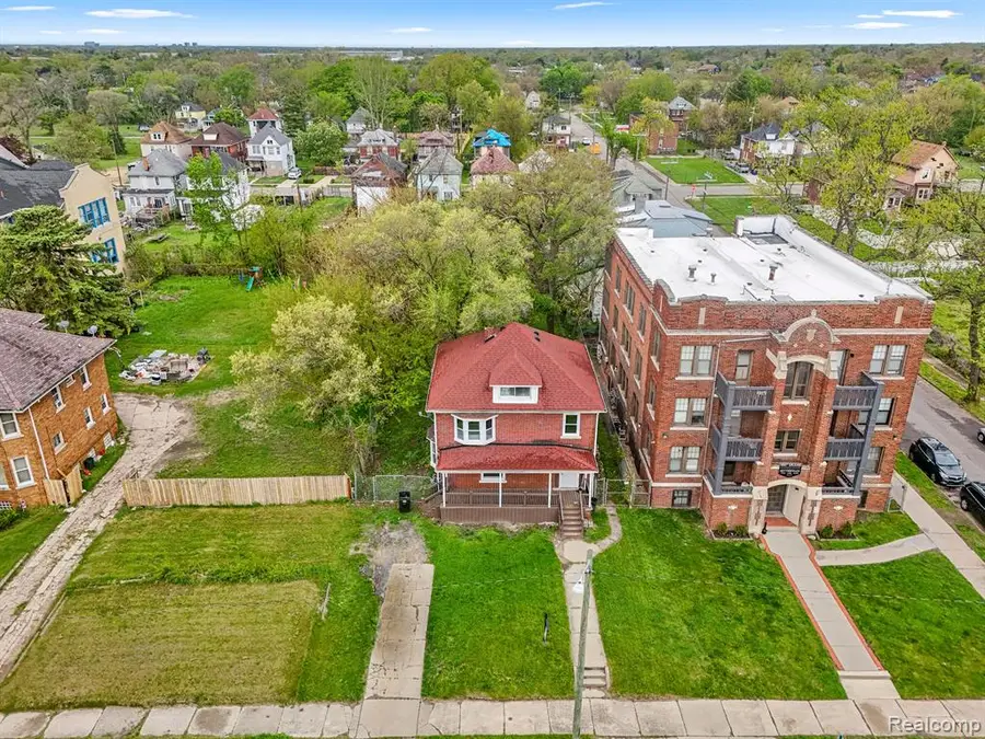 1881 W Grand, Detroit, MI  - Image #2