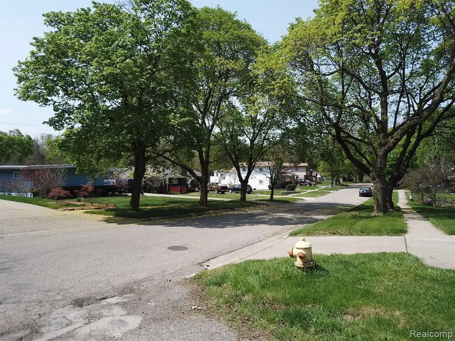 1510 S Franklin, Flint, MI  - Image #2