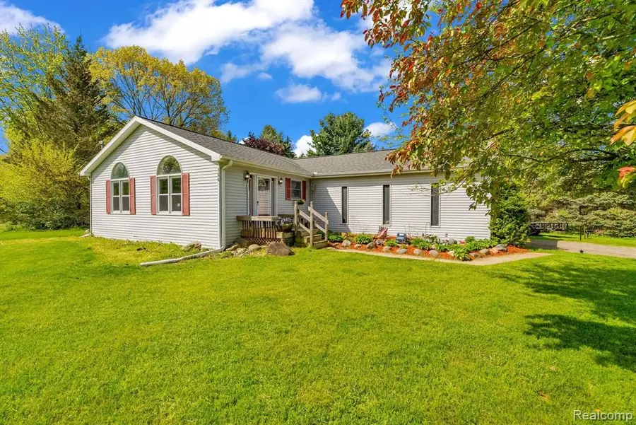 144 Westshore, Liberty, MI  - Image #2