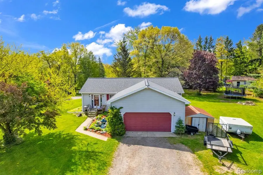 144 Westshore, Liberty, MI  - Image #3