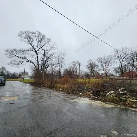 5001 Wabash, Detroit, MI 48208 - #3