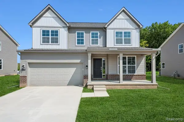 27106 Gallop, Saline, MI 48176