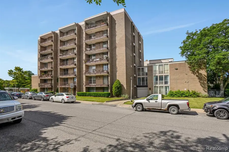 1941 Orleans #72, Detroit, MI  - Image #3