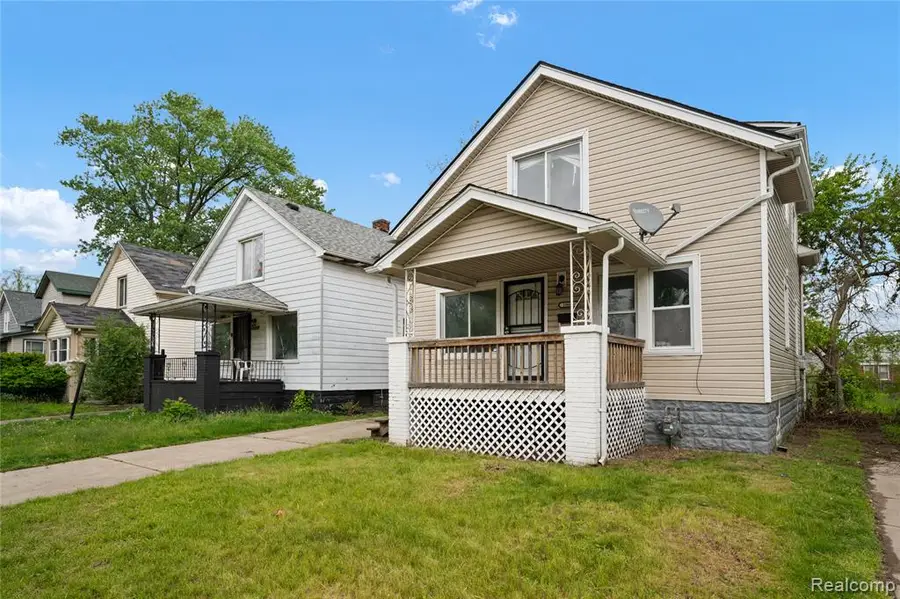 18666 Carrie, Hamtramck, MI  - Image #2