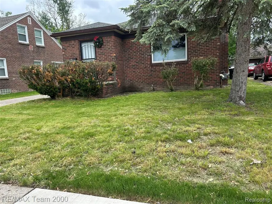 16801 Blackstone, Detroit, MI  - Image #3