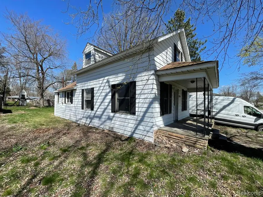 1918 Stanley, Saginaw, MI 48602 - #2