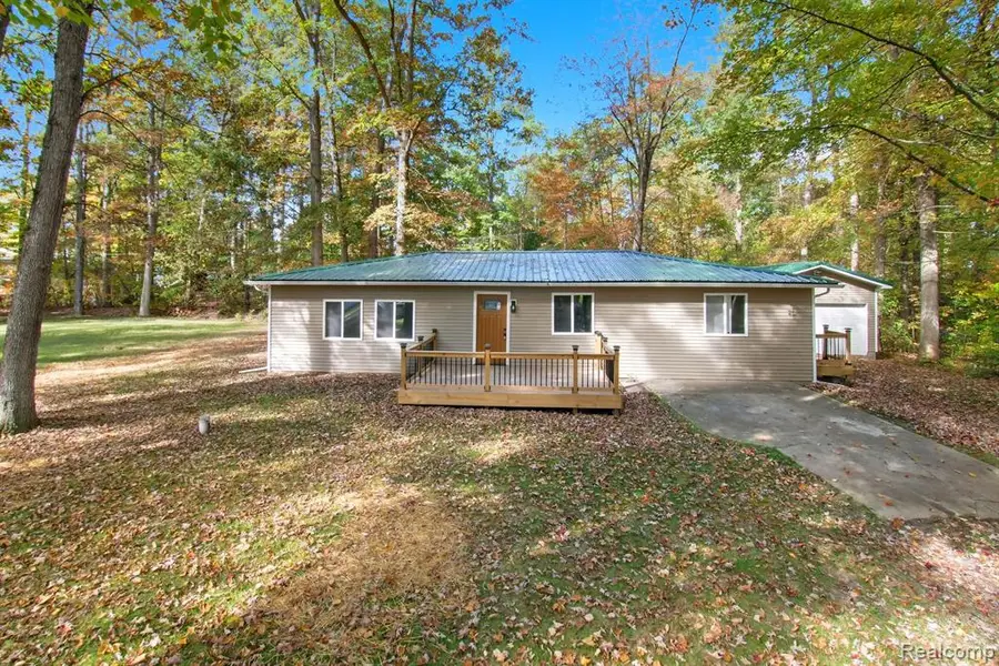 631 Pine, Columbiaville, MI  - Image #3
