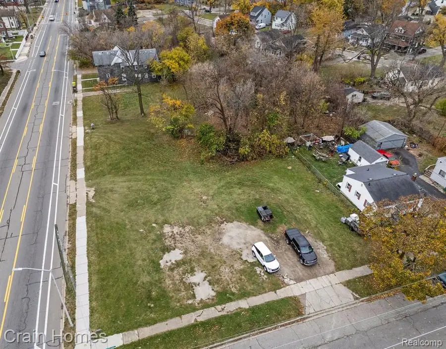 431 N Perry, Pontiac, MI 48342 - #3