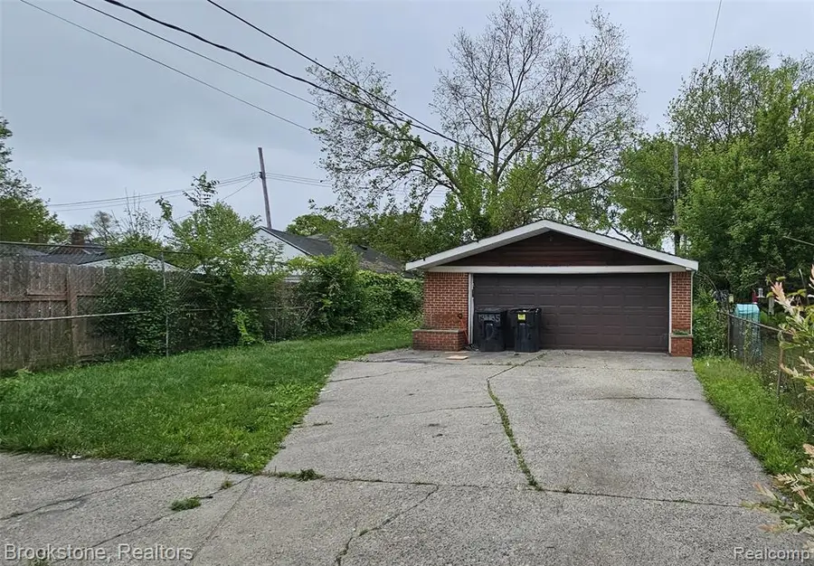 13517 Pembroke, Detroit, MI  - Image #2