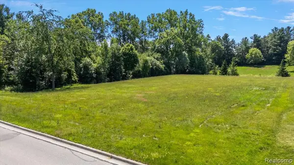 45547 W 9 Mile, Novi, MI 