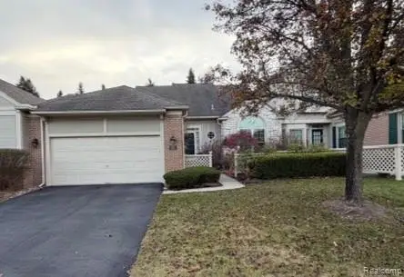 692 Brockmoor, Bloomfield Hills, MI  - Image #1