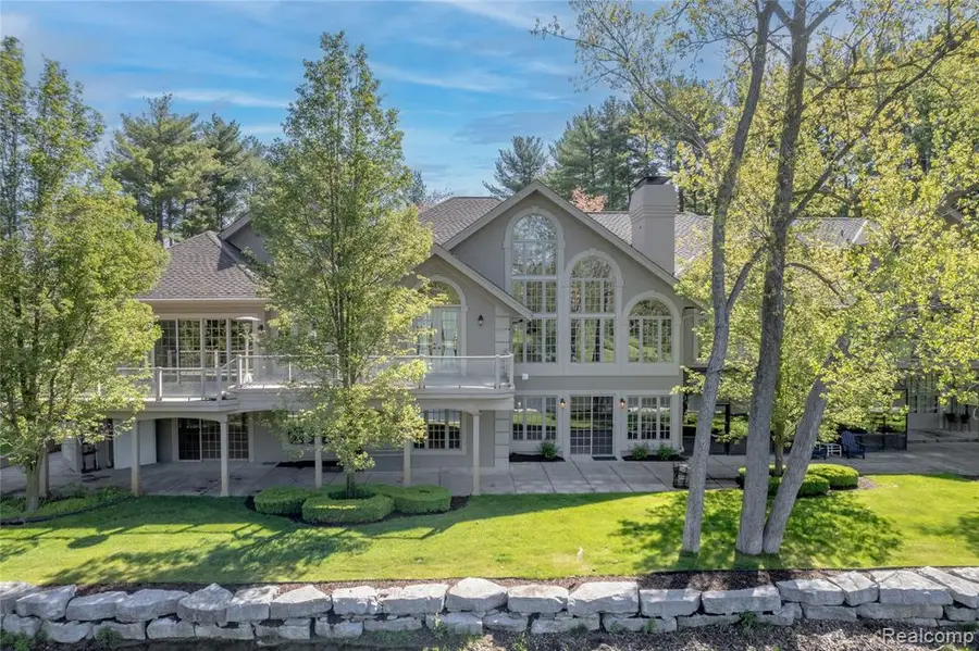 6279 Canter Creek, Grand Blanc, MI  - Image #2